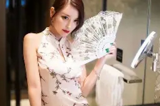 歌手张敬轩被扒出喜欢男扮女装那画面不想多看几眼辣眼睛