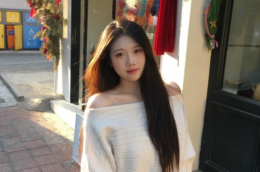 韩国“劣迹艺人”与好莱坞明星合影网友：黑历史都能洗成国际范